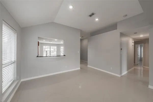 $2,365 | 7414 Lake Front Trail, Arlington, TX 76002