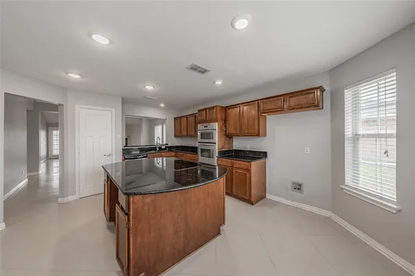 $2,365 | 7414 Lake Front Trail, Arlington, TX 76002