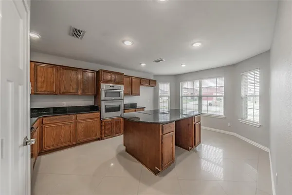 $2,365 | 7414 Lake Front Trail, Arlington, TX 76002