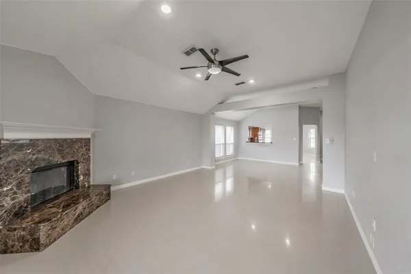 $2,365 | 7414 Lake Front Trail, Arlington, TX 76002