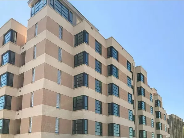 $3,950 | 1650 Commonwealth Avenue, Unit 404, Boston, MA 02135