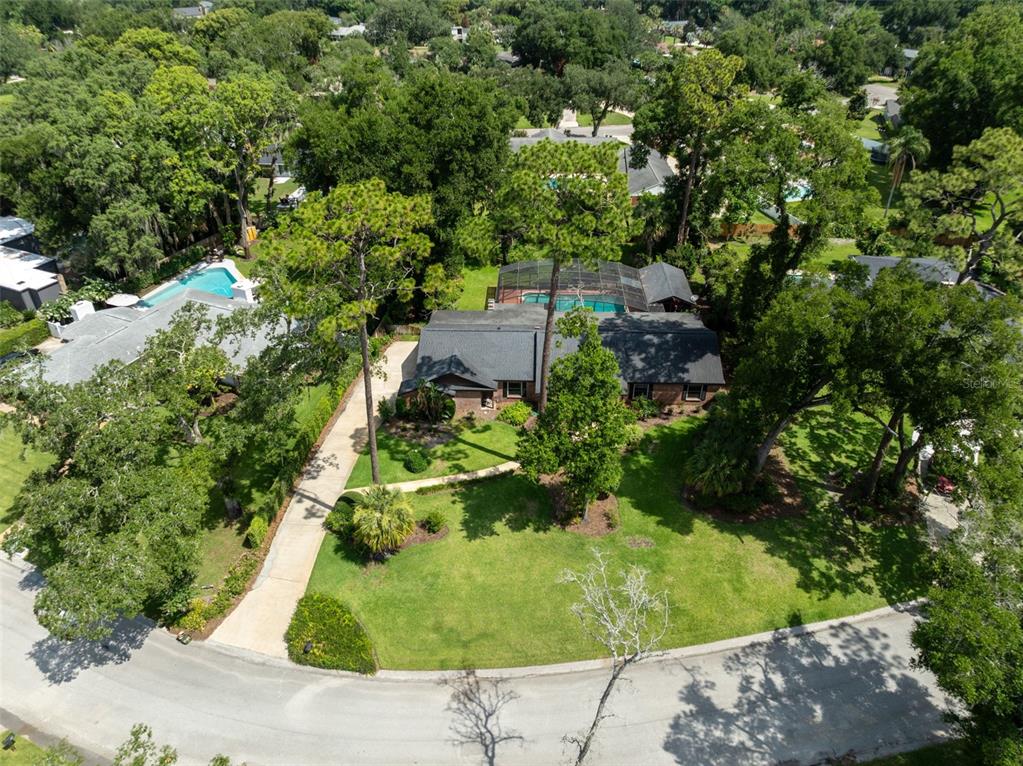 105 Pine Tree Lane Altamonte Springs, FL 32714 - Photo 6 of 43