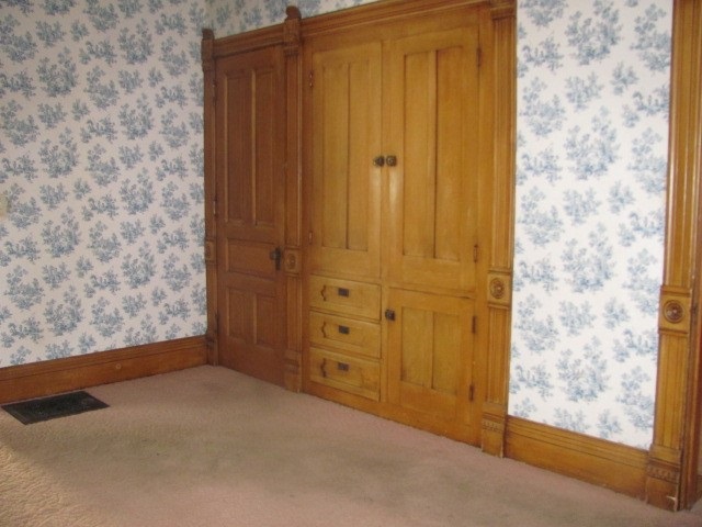 355 West Chestnut Street Canton, IL 61520 - Photo 9 of 27 Gallery Image 9