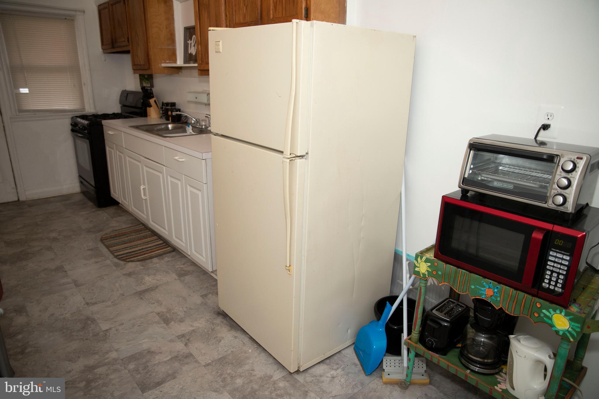 1543 Northwick Road Baltimore, MD 21218 - Photo 16 of 55 Kitchen