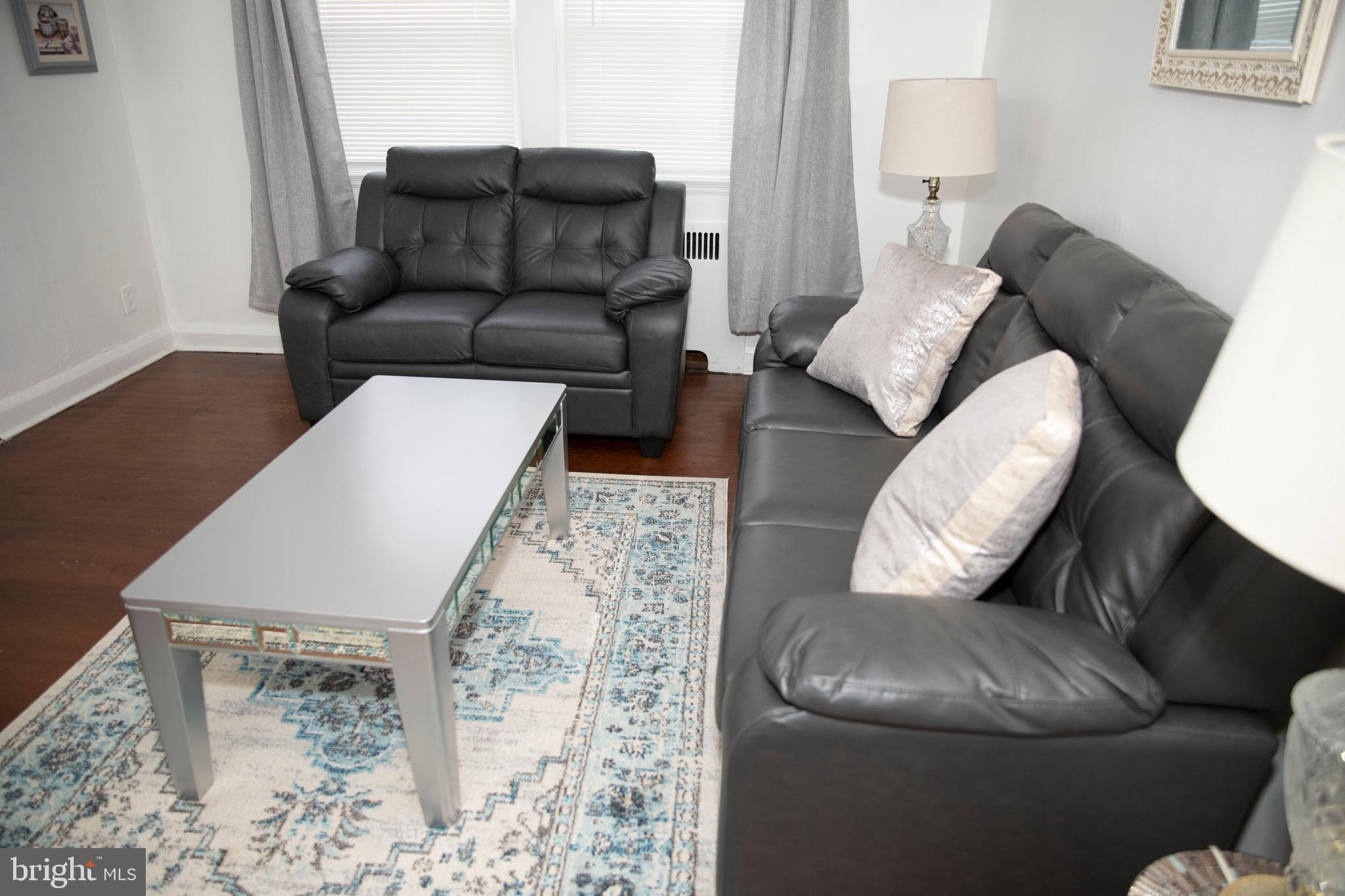 1543 Northwick Road Baltimore, MD 21218 - Photo 6 of 55 Living room