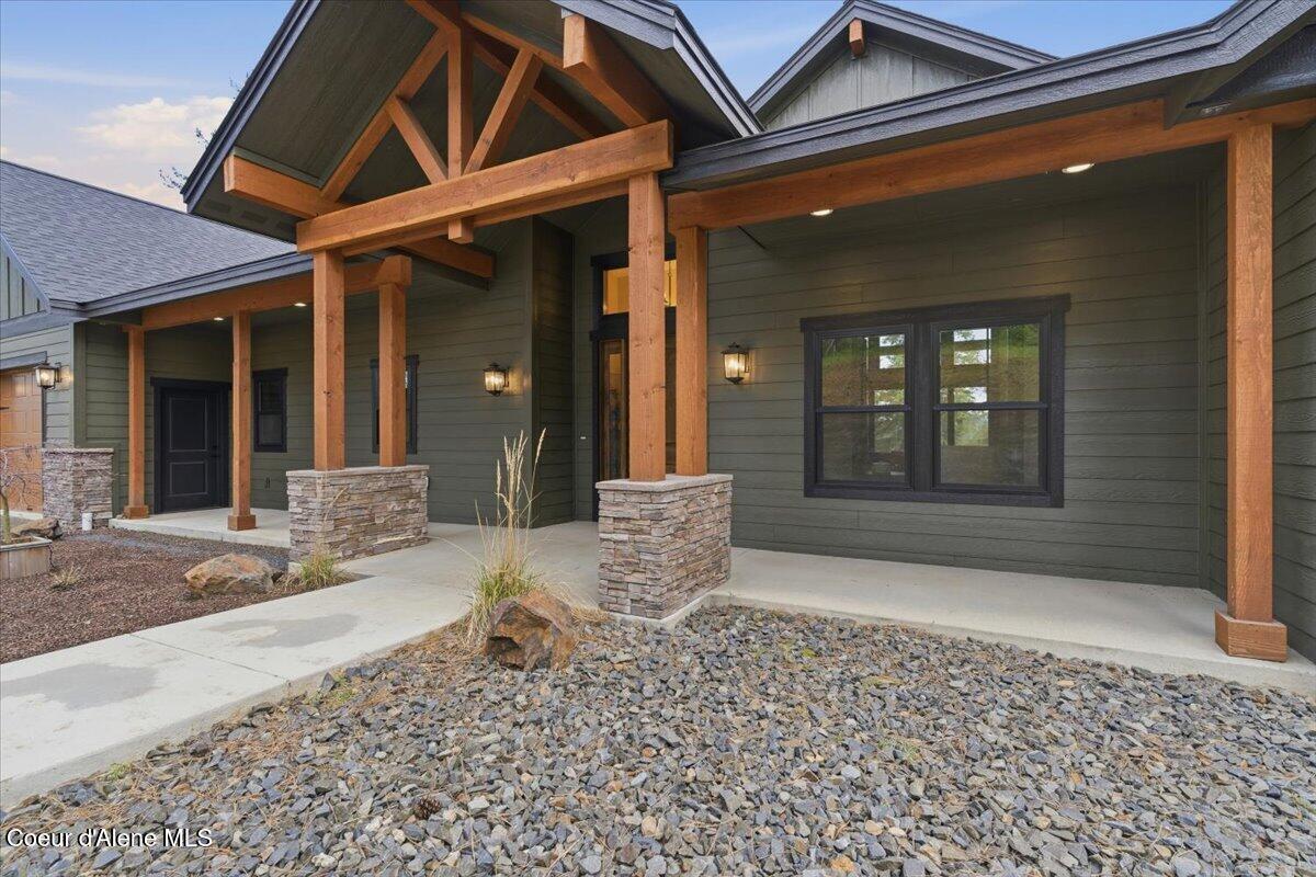 8606 West Bennion Road Coeur D'Alene, ID 83814 - Photo 26 of 86 027-Front entry