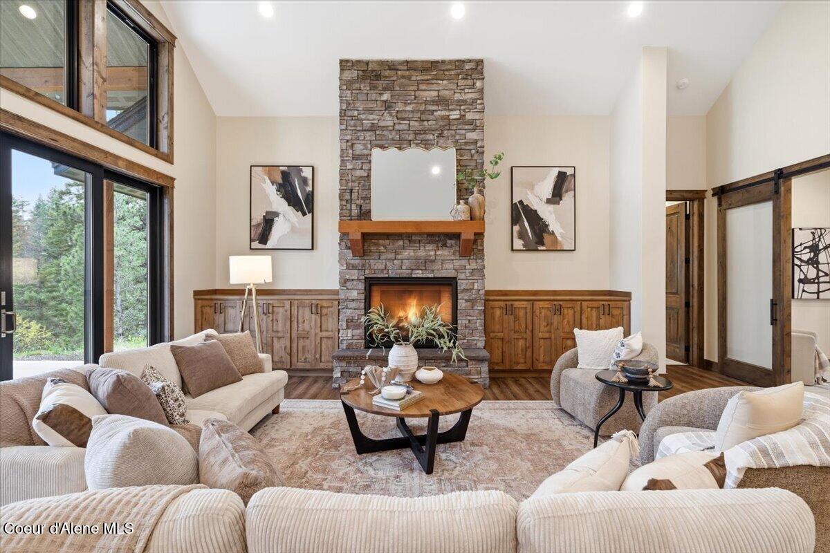 8606 West Bennion Road Coeur D'Alene, ID 83814 - Photo 31 of 86 032-Living Room
