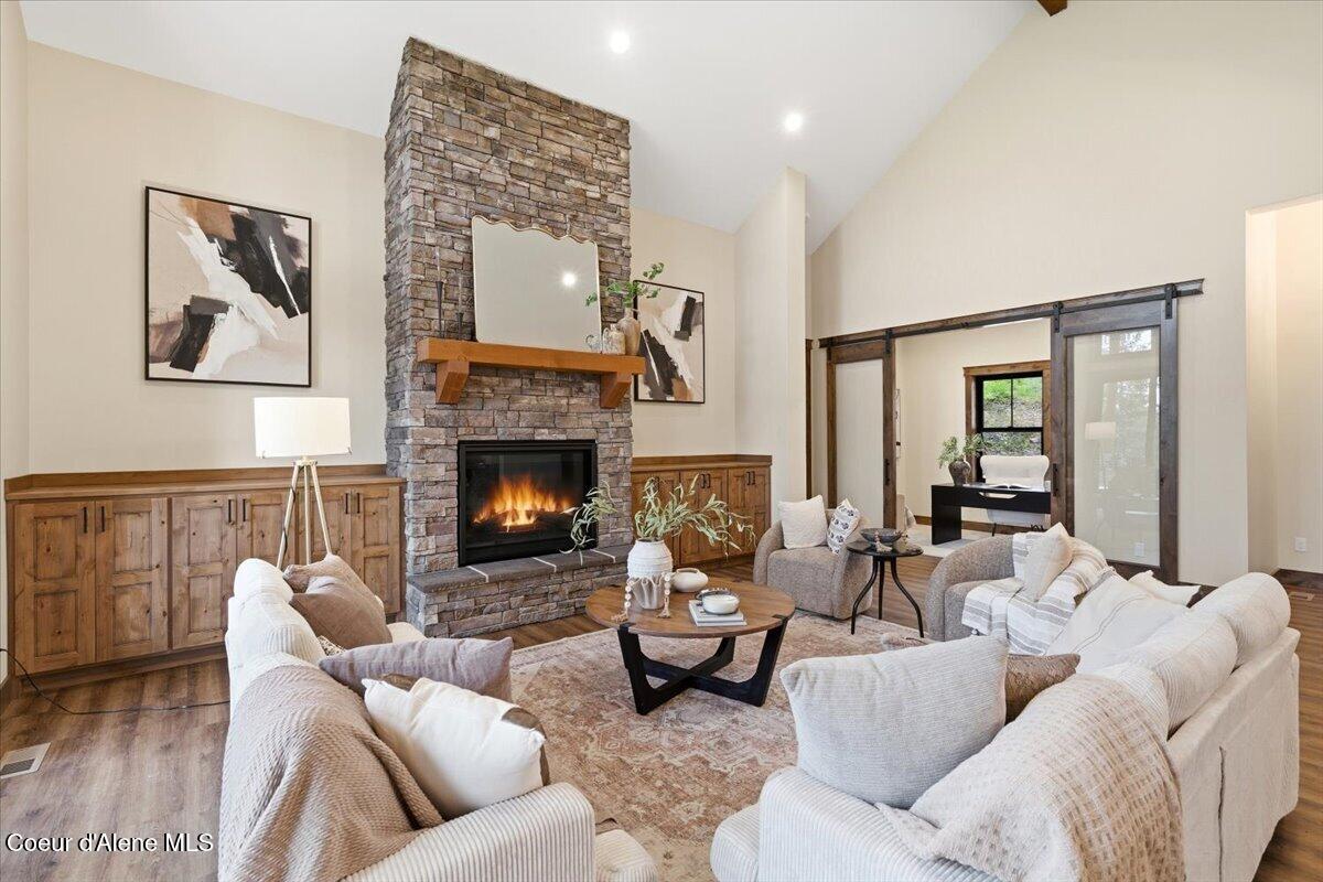 8606 West Bennion Road Coeur D'Alene, ID 83814 - Photo 32 of 86 033-Living Room