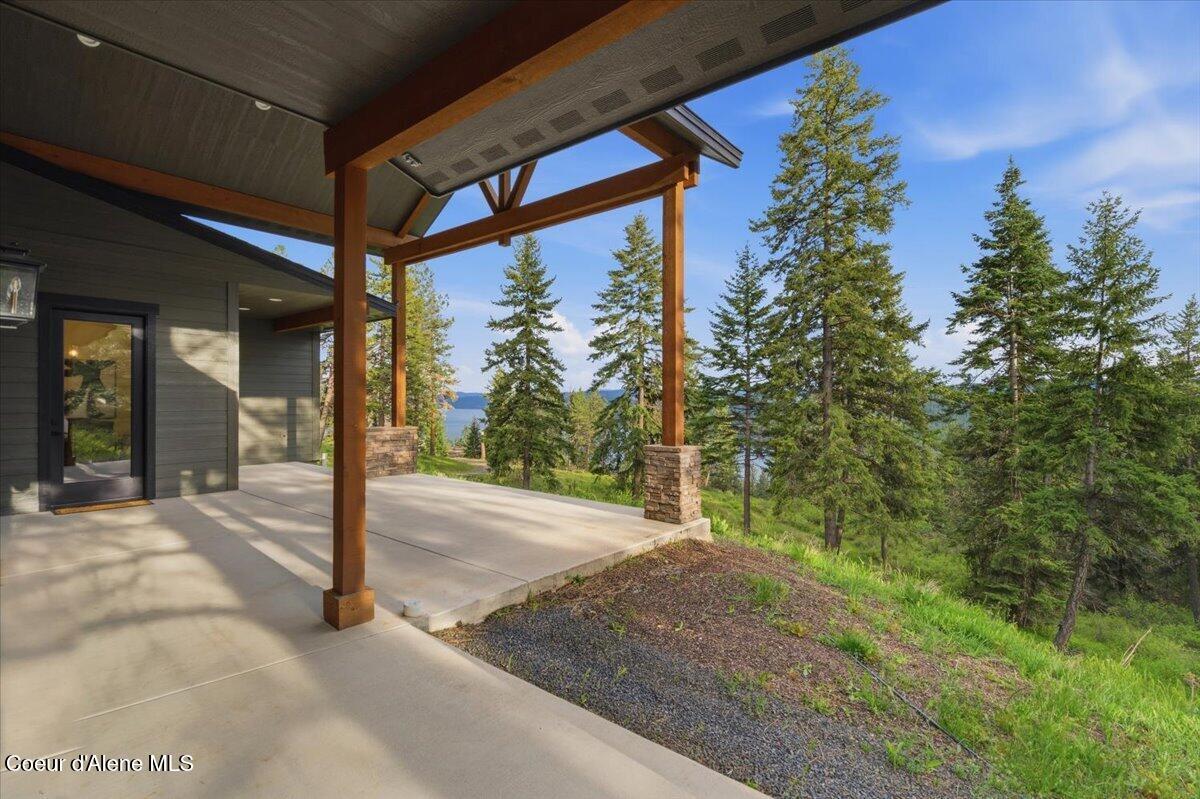 8606 West Bennion Road Coeur D'Alene, ID 83814 - Photo 57 of 86 058-Back patio