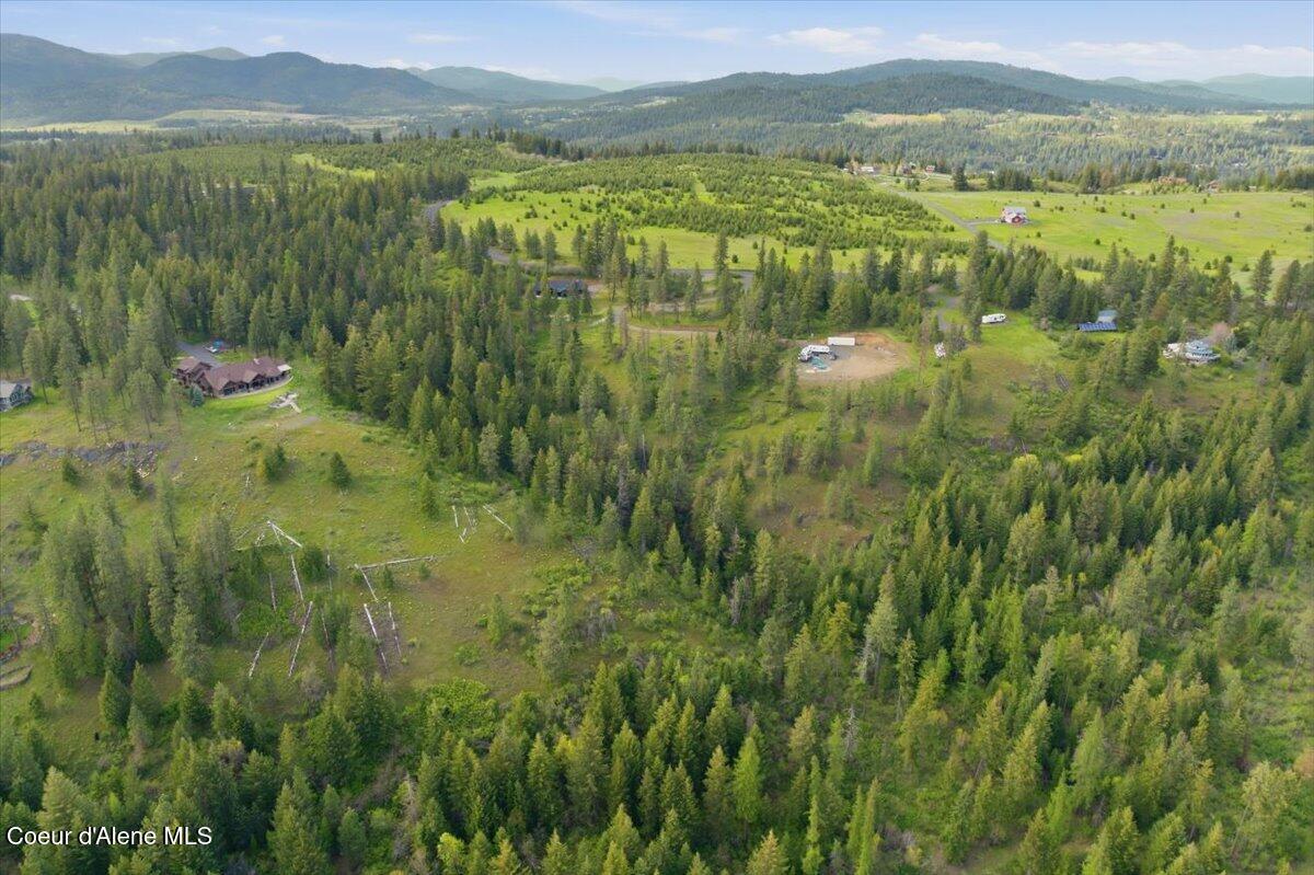 8606 West Bennion Road Coeur D'Alene, ID 83814 - Photo 79 of 86 080-Aerial Back of Home