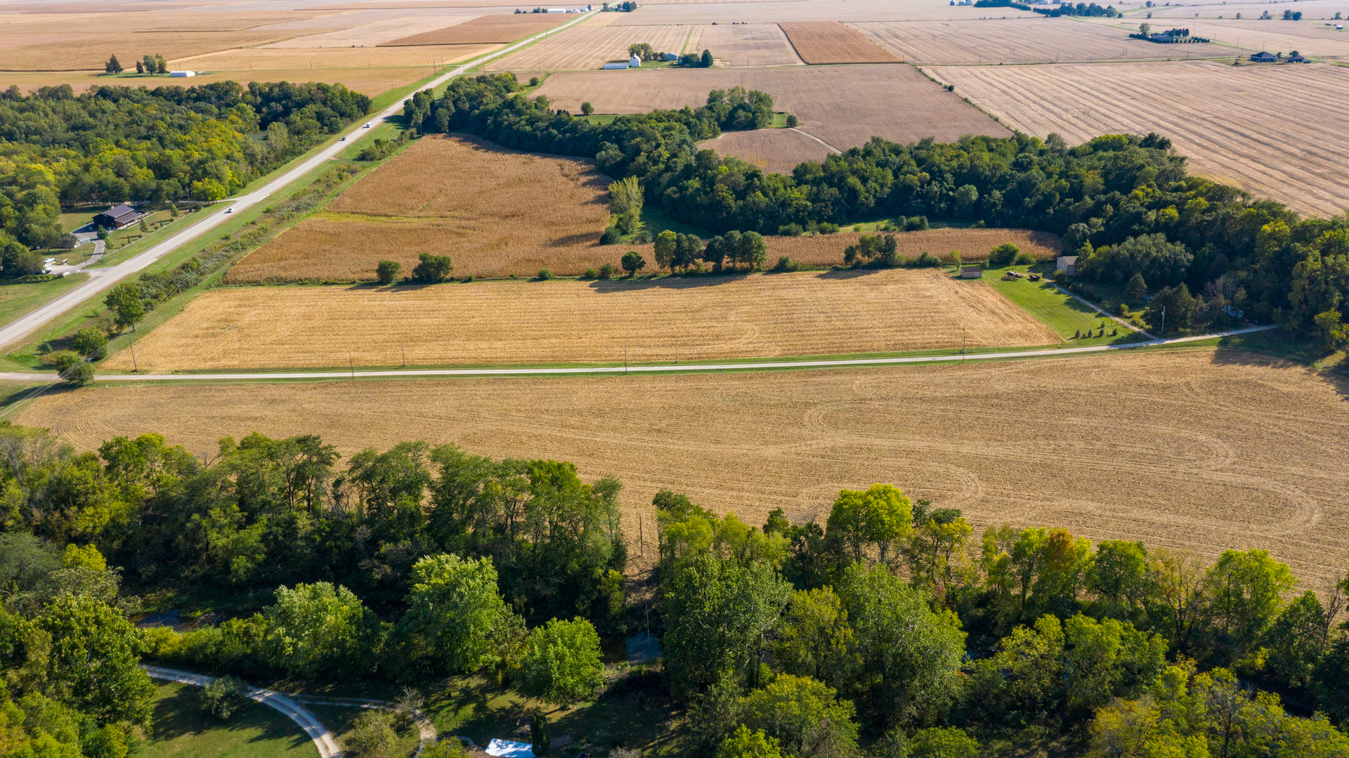 1774 North 4050th Road Sheridan, IL 60551 - Photo 17 of 19 a view of a basket ball ground