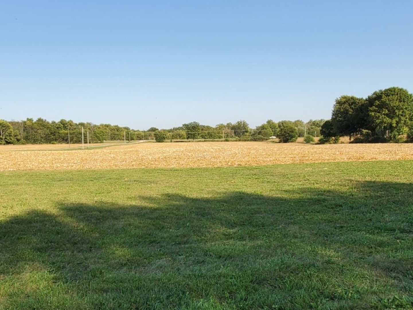 1774 North 4050th Road Sheridan, IL 60551 - Photo 6 of 19 a view of an lake and a mountain