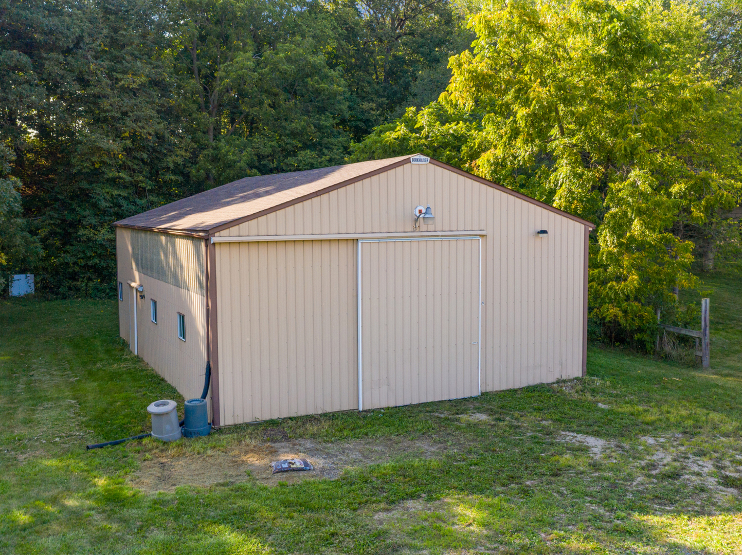 1774 North 4050th Road Sheridan, IL 60551 - Photo 7 of 19 a view of a backyard with a small cabin