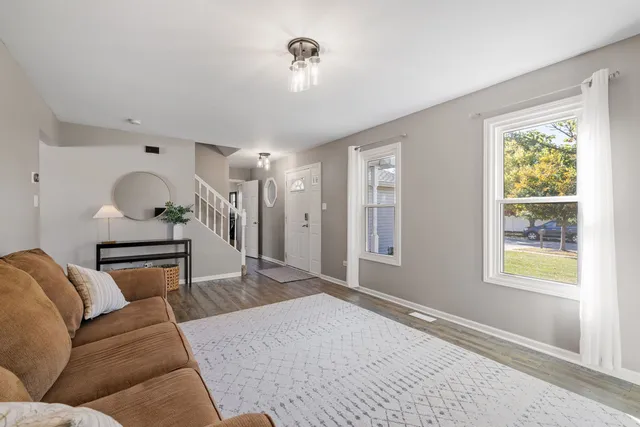 $390,000 | 1500 Howland Drive, Joliet, IL 60431