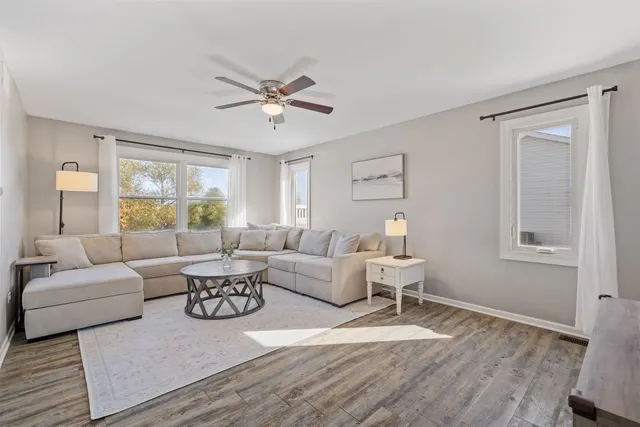 $390,000 | 1500 Howland Drive, Joliet, IL 60431