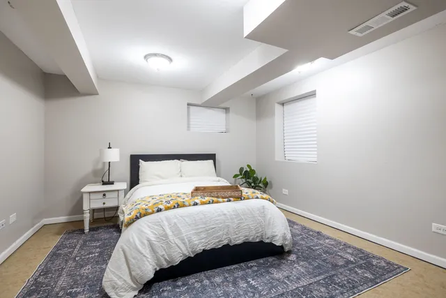 $390,000 | 1500 Howland Drive, Joliet, IL 60431