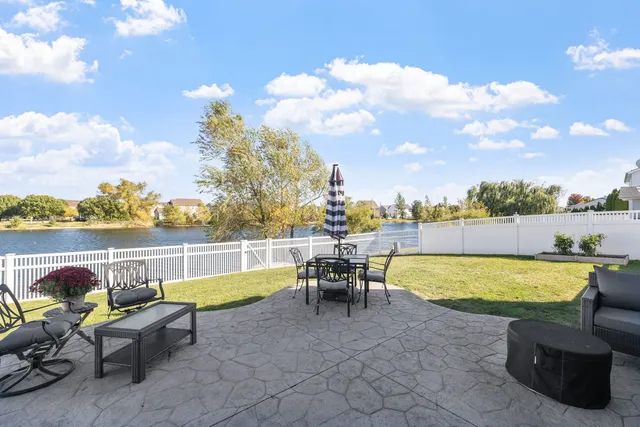 $390,000 | 1500 Howland Drive, Joliet, IL 60431