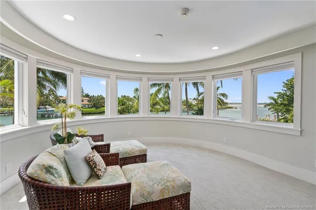 $6,975,000 | 6460 Southeast Harbor Circle, Stuart, FL 34996