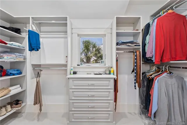 $6,975,000 | 6460 Southeast Harbor Circle, Stuart, FL 34996