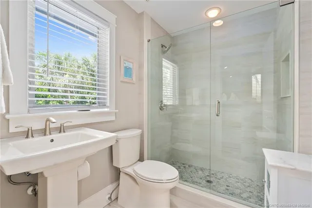 $6,975,000 | 6460 Southeast Harbor Circle, Stuart, FL 34996