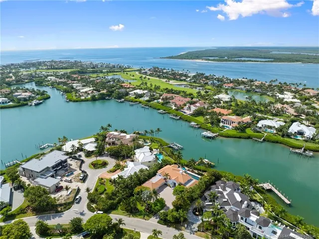 $6,975,000 | 6460 Southeast Harbor Circle, Stuart, FL 34996