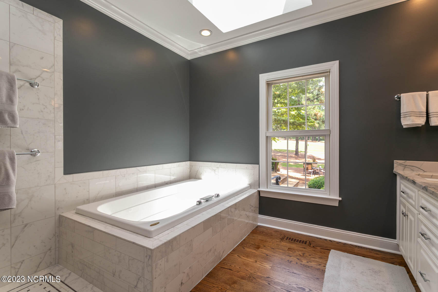 125 Hearthstone Road Pinehurst, NC 28374 - Photo 18 of 43 primary bath1