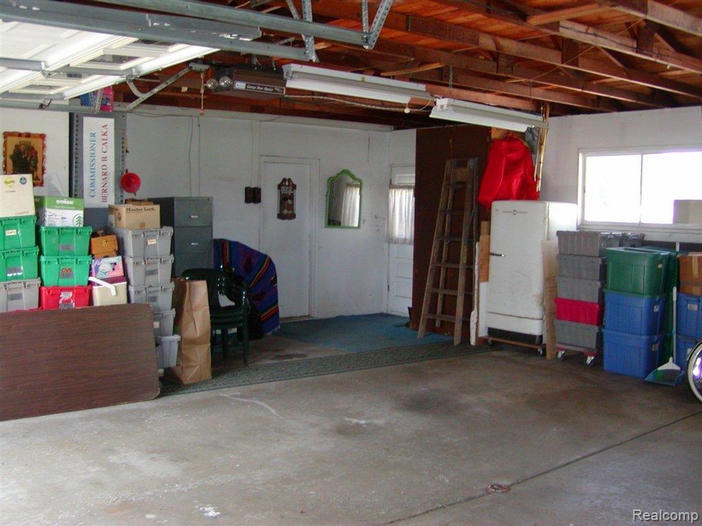 42501 Hayes Road Sterling Heights, MI 48313 - Photo 15 of 16 HAYES 013.JPG
