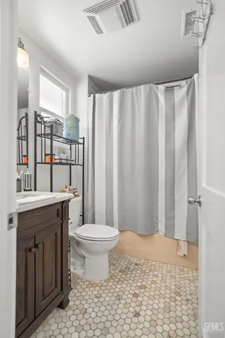 $950,000 | Undisclosed Address, Santa Clarita, CA 91350