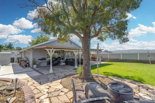 $950,000 | Undisclosed Address, Santa Clarita, CA 91350