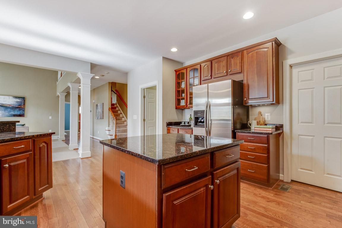 41777 Purpose Way Aldie, VA 20105 - Photo 15 of 44 Kitchen