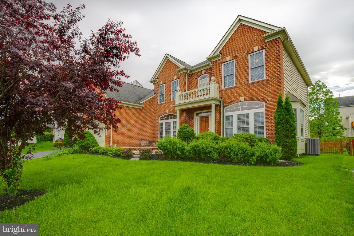 41777 Purpose Way Aldie, VA 20105 - Photo 3 of 44 Front Photo