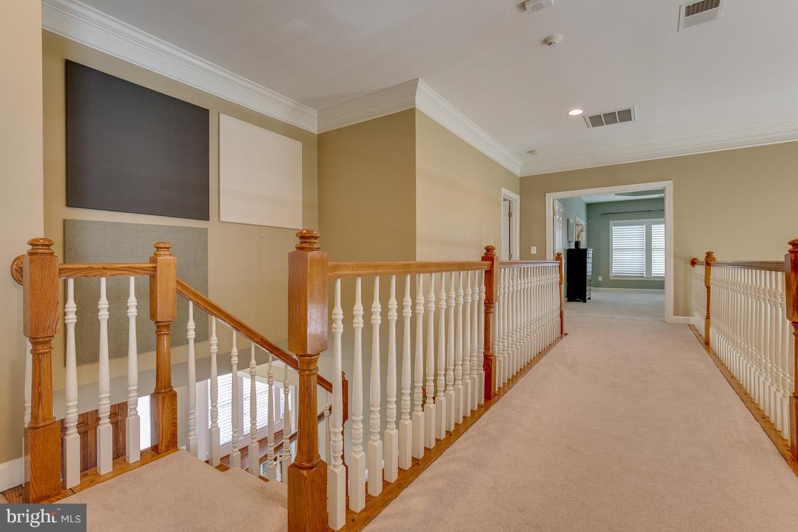 41777 Purpose Way Aldie, VA 20105 - Photo 24 of 44 Upstairs Hallway