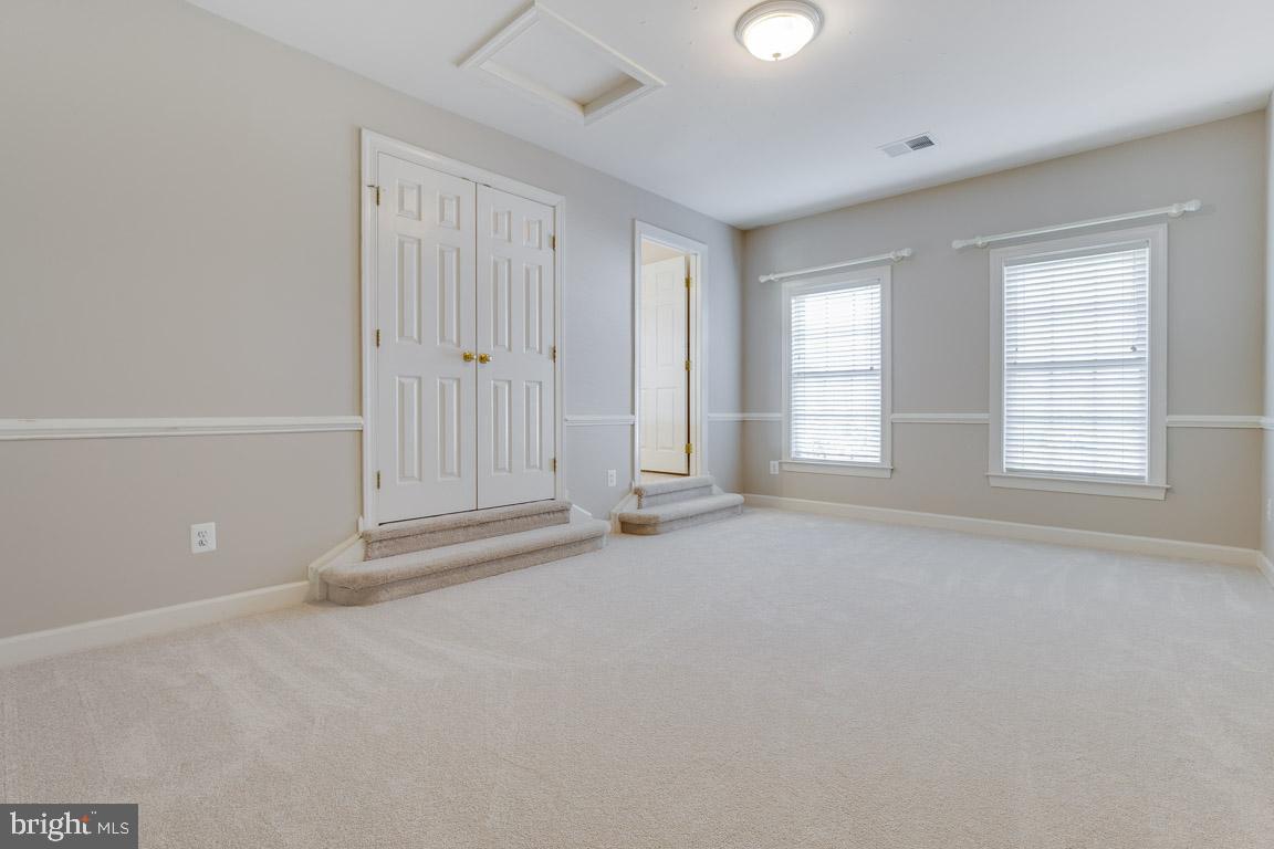 41777 Purpose Way Aldie, VA 20105 - Photo 30 of 44 Third Bedroom/ Buddy Bath