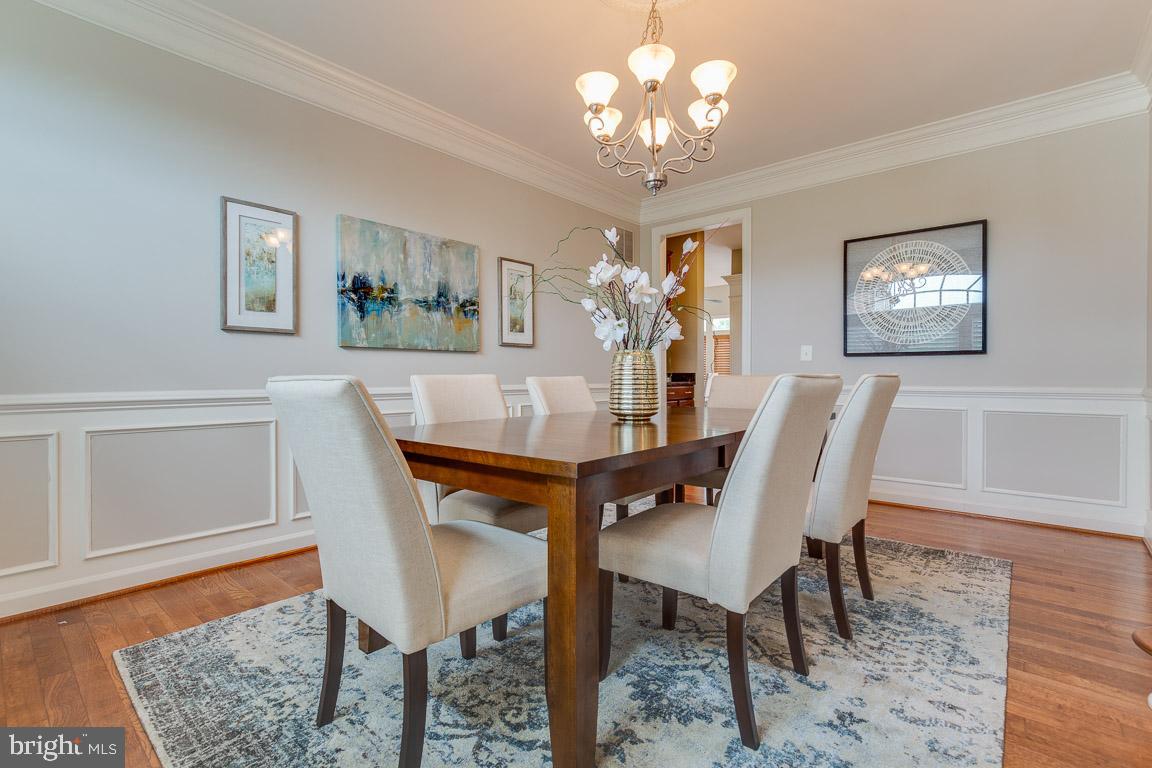 41777 Purpose Way Aldie, VA 20105 - Photo 10 of 44 Dining Room
