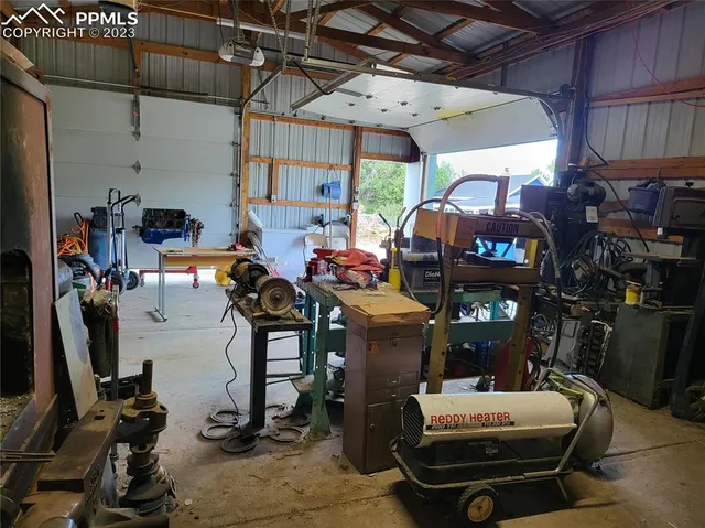 a view of a storage & utility room