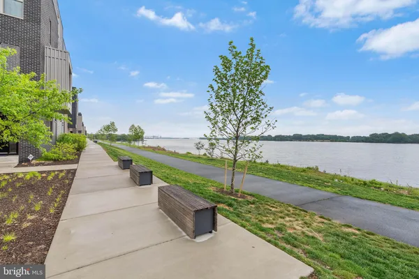 $3,400 | 3000 Schirra Lane, Philadelphia, PA 19125