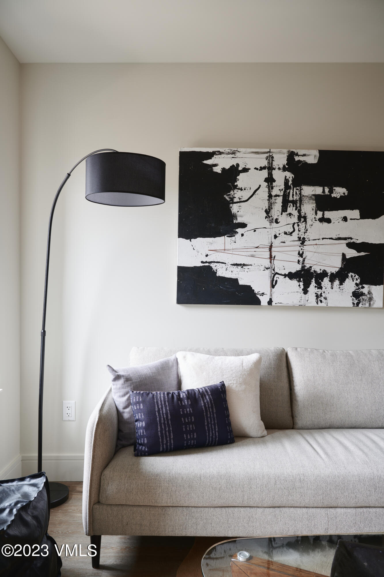 430 South Frontage Road East, Unit RUN Vail, CO 81657 - Photo 7 of 28 FFCO-Altus Local-ResidenceG-IanWarren-We