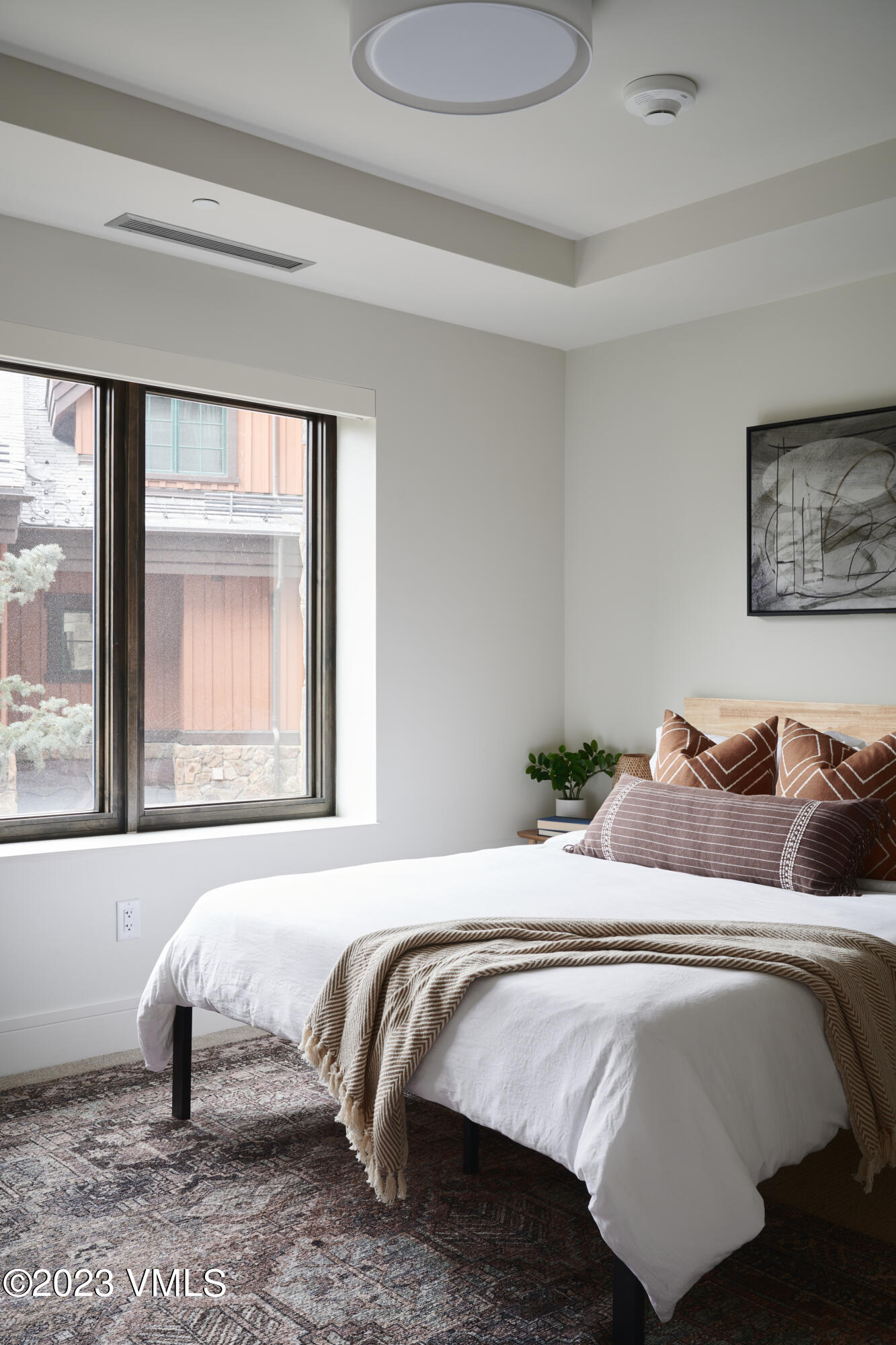 430 South Frontage Road East, Unit RUN Vail, CO 81657 - Photo 10 of 28 FFCO-Altus Local-ResidenceG-IanWarren-We