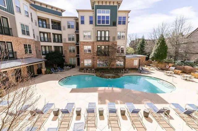 $1,912 | 1000 Ashwood Parkway, Unit 1239, Dunwoody, GA 30338