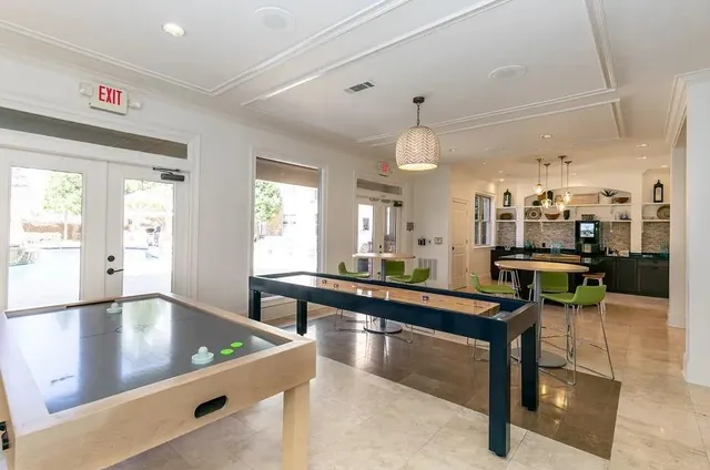 $1,912 | 1000 Ashwood Parkway, Unit 1239, Dunwoody, GA 30338