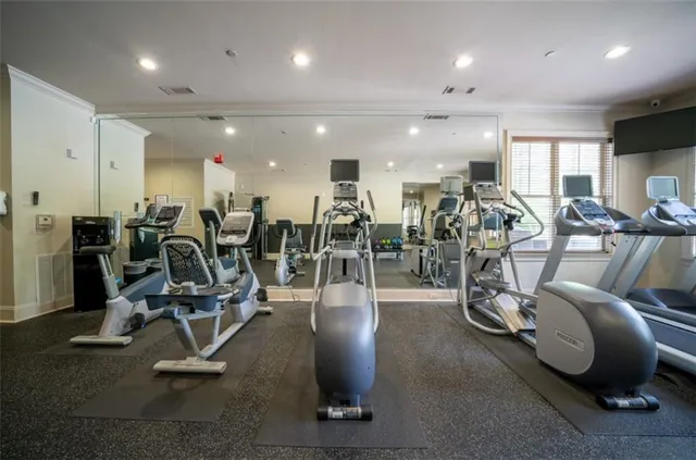 $1,912 | 1000 Ashwood Parkway, Unit 1239, Dunwoody, GA 30338