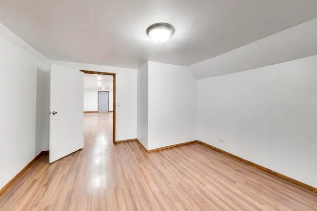 $1,750 | 5150 West Carmen Avenue, Unit 2, Chicago, IL 60630