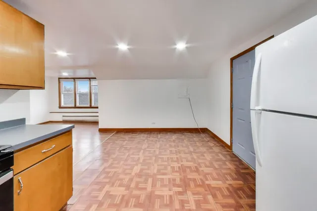 $1,750 | 5150 West Carmen Avenue, Unit 2, Chicago, IL 60630