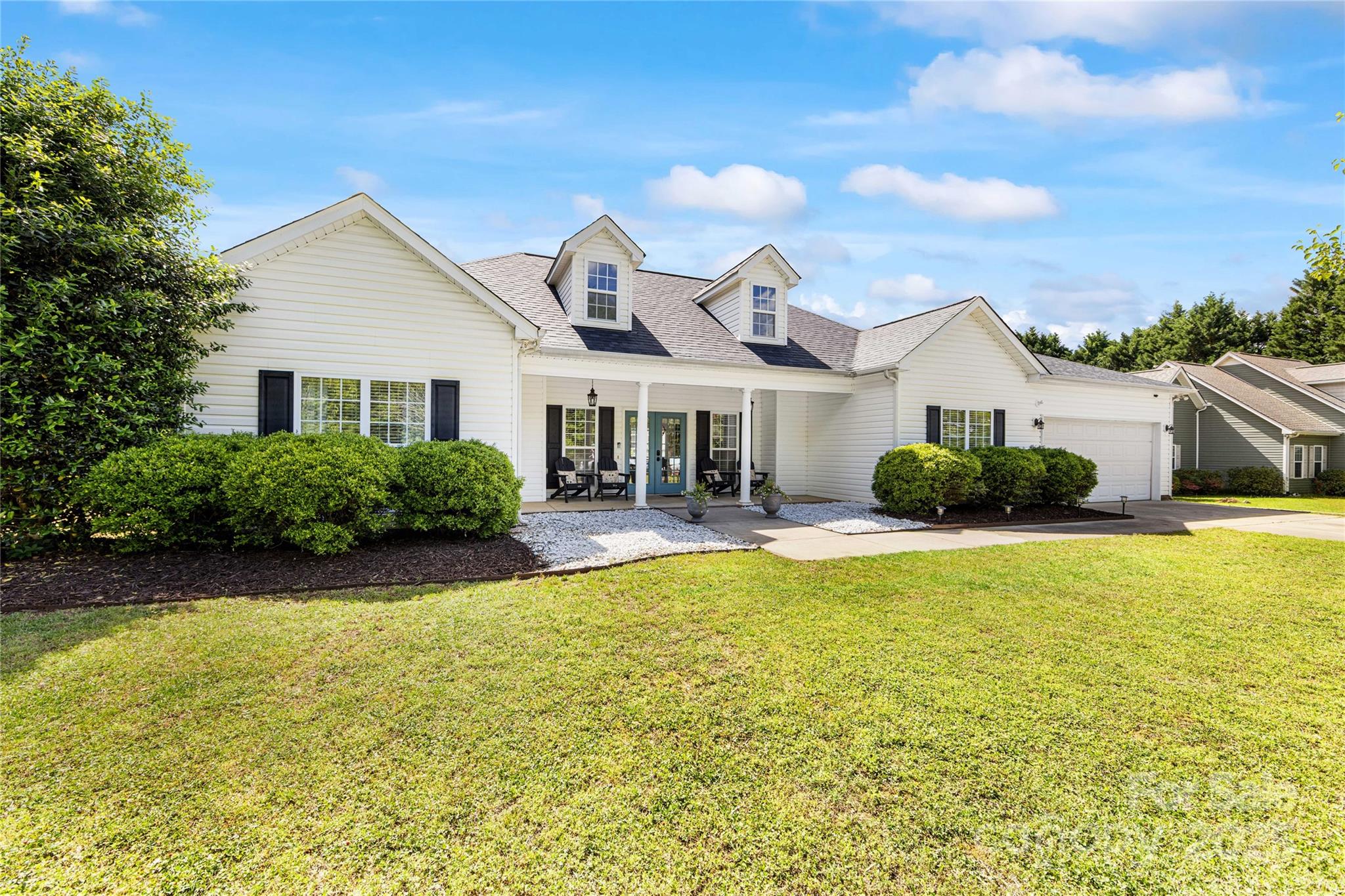 1728 Privette Road Matthews, NC 28105 - Photo 2 of 44 Gallery Image 2