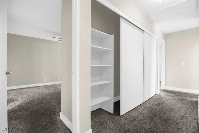 $2,400 | 3991 Redwood Street, Las Vegas, NV 89103