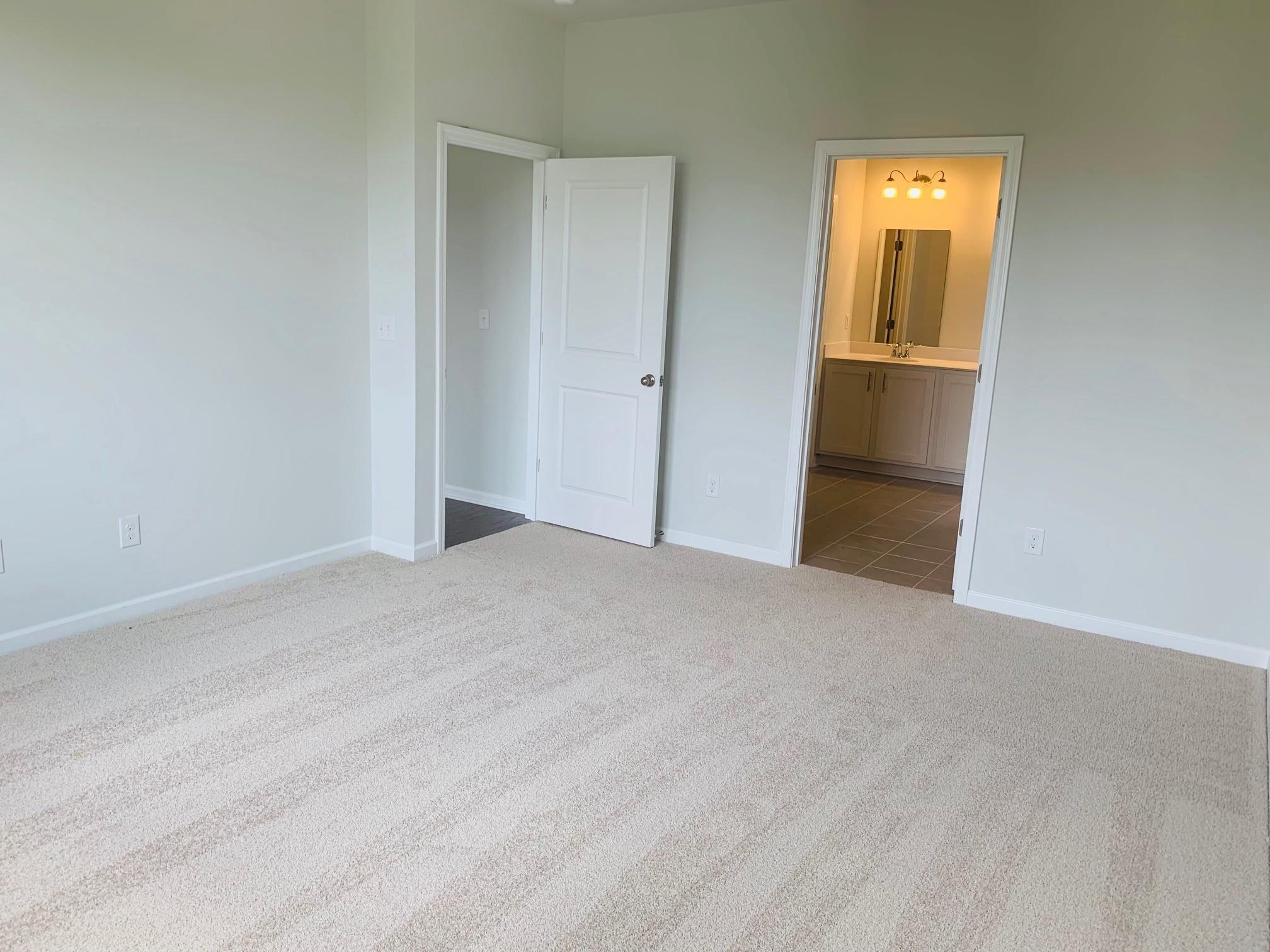 205 Rhodes Court Summerville, SC 29486 - Photo 12 of 48 Master2