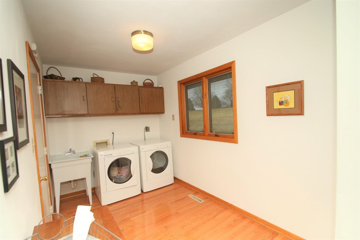 9518 Ramblin Ridge Road Belvidere, IL 61008 - Photo 8 of 24 Gallery Image 8
