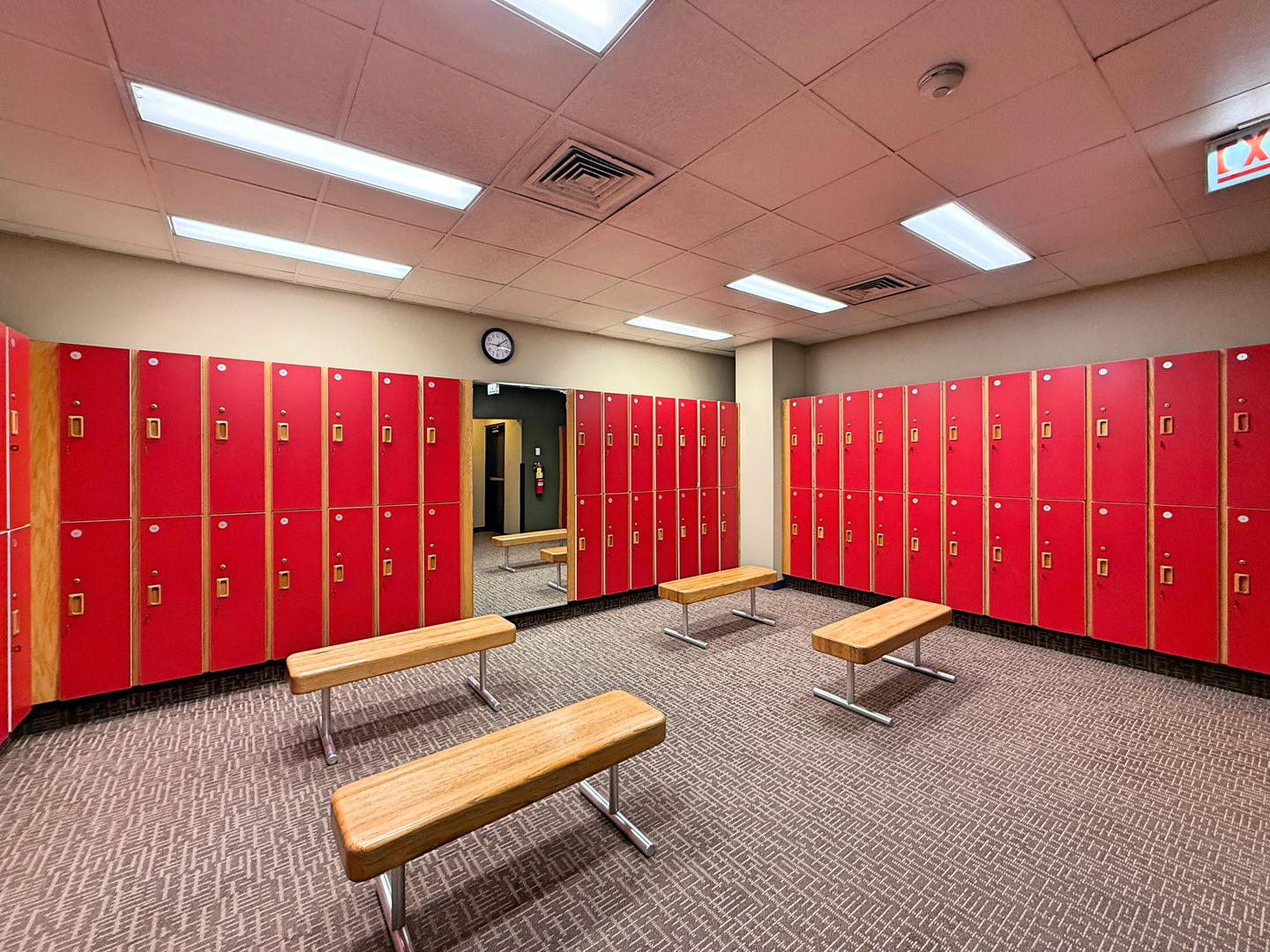 211 East Ohio Street, Unit 2707 Chicago, IL 60611 - Photo 32 of 43 a living room with furniture a couch and a bookshelf