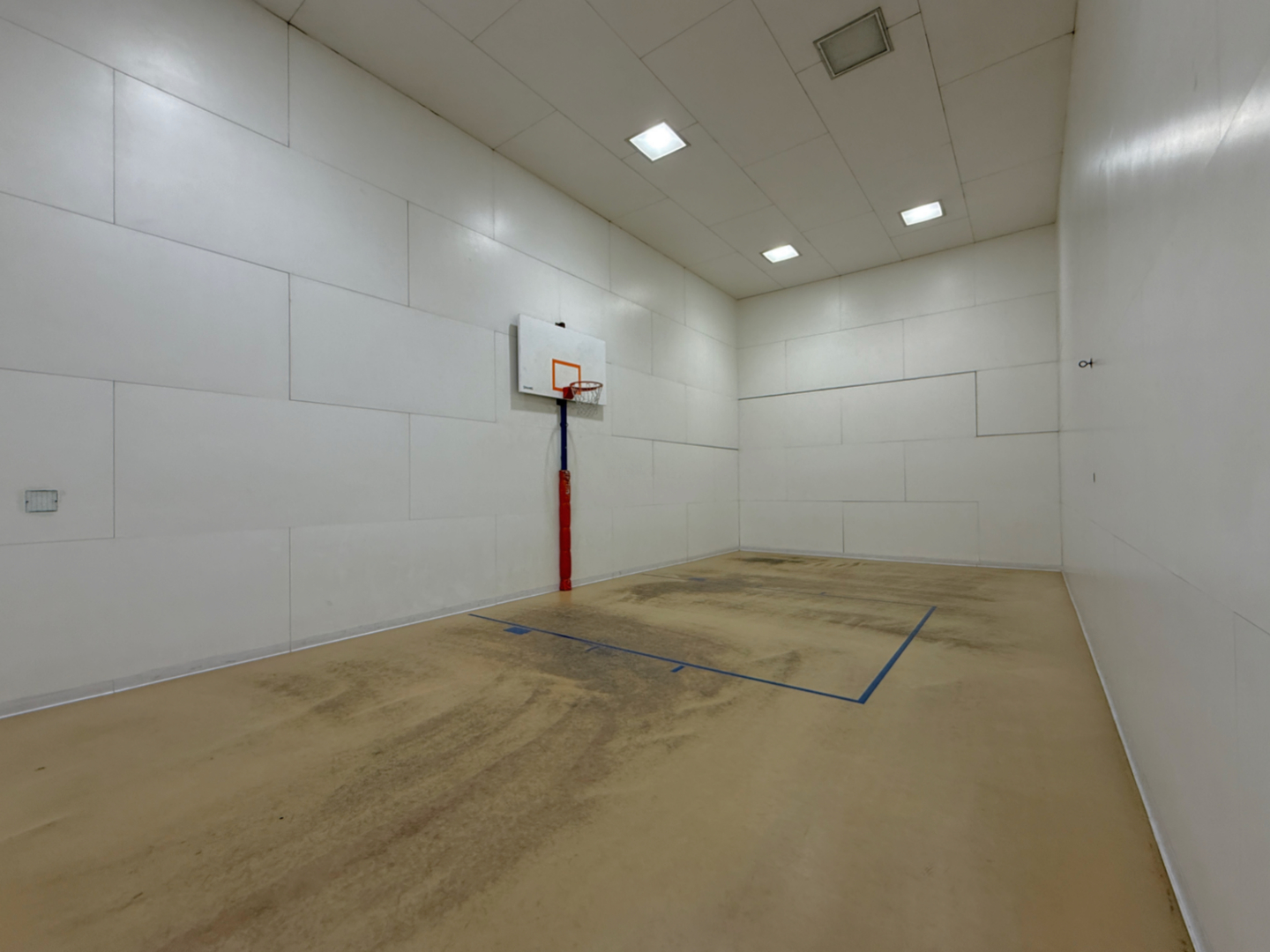 211 East Ohio Street, Unit 2707 Chicago, IL 60611 - Photo 41 of 43 a view of an empty room