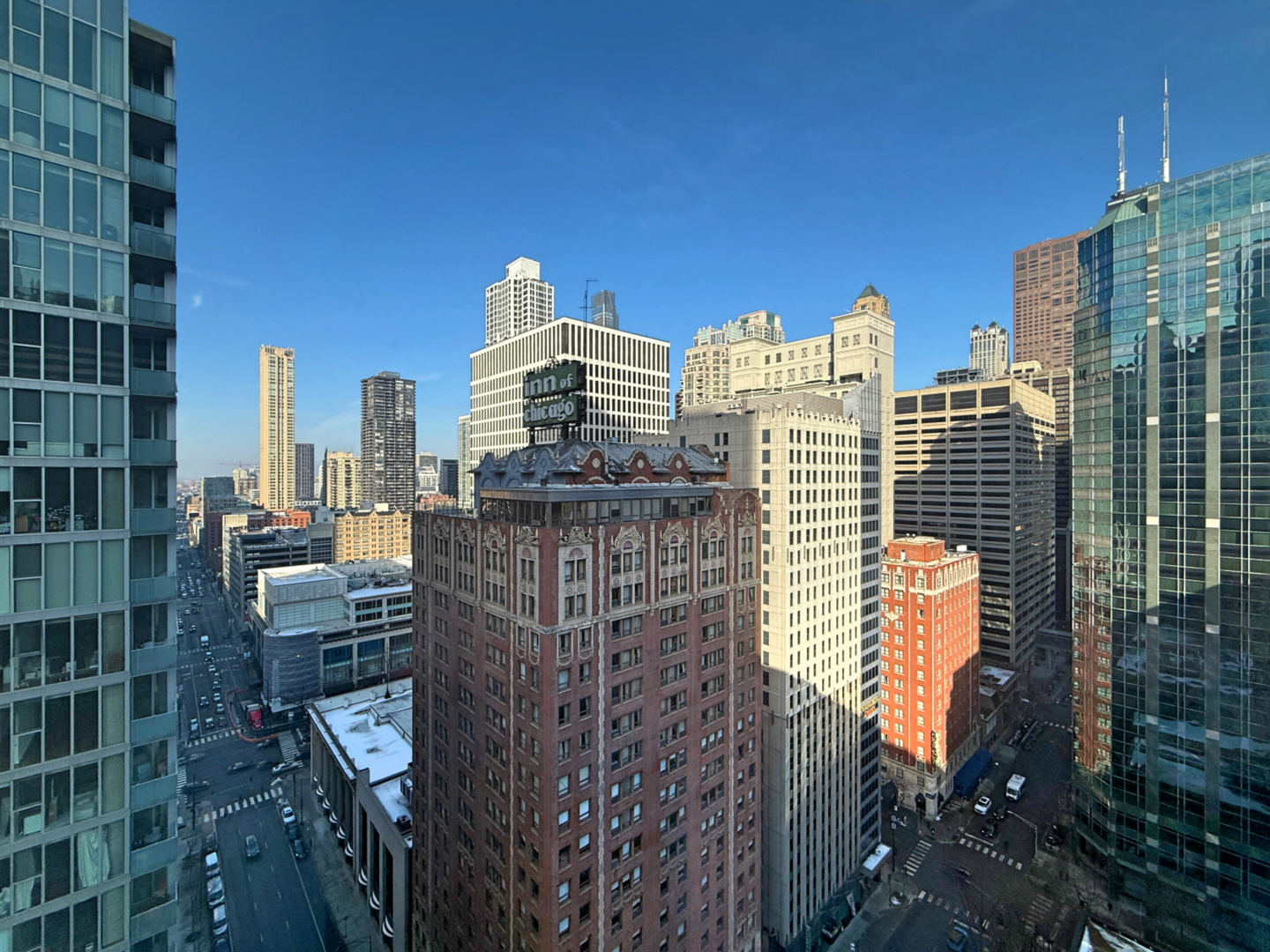 211 East Ohio Street, Unit 2707 Chicago, IL 60611 - Photo 9 of 43 a view of buildings